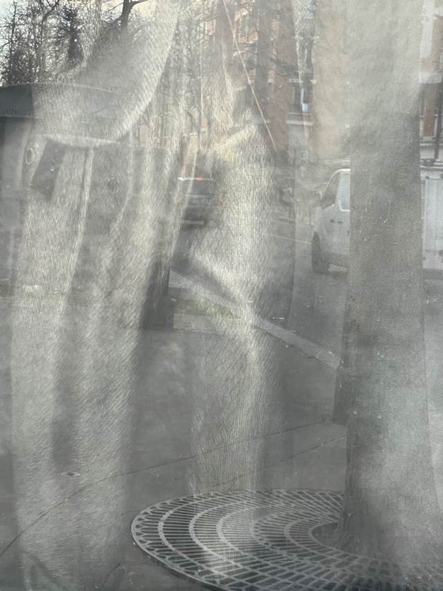 L'art des reflets urbains : une exploration visuelle
